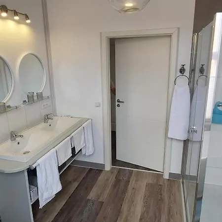 Modernes Wohnen Im Alten 2 * Beelitz