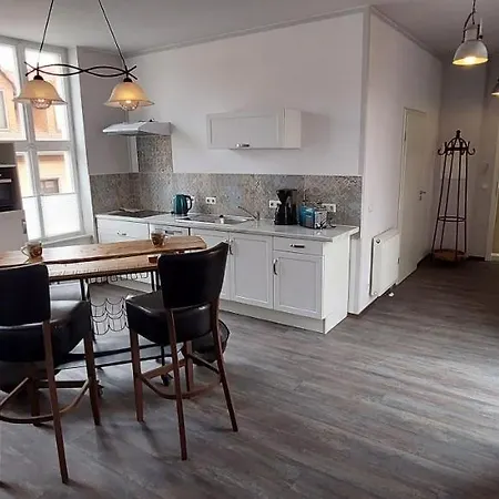 Modernes Wohnen Im Alten 2 Apartmán *